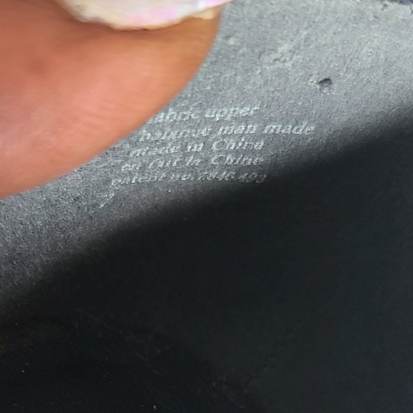 Born in California army green and black chunky heel pumps...size 7 - Picture 6 of 6